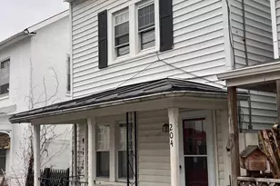 204 N West St, Charles Town, WV 25414 - Photo 1