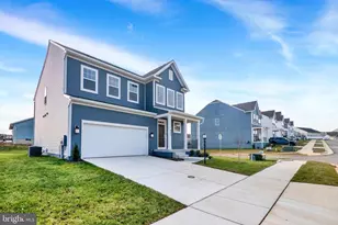 432 Mountain Laurel Blvd, Ranson, WV 25438 - Photo 1