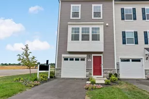 62 Armistead Pl, Charles Town, WV 25414 - Photo 1