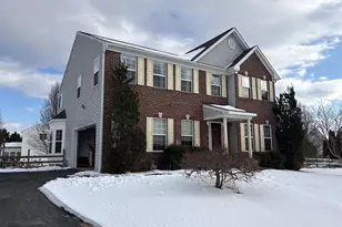 819 Chickamauga Dr, Harpers Ferry, WV 25425 - Photo 1