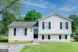 513 E 11th Ave, Ranson, WV 25438 - Photo 1