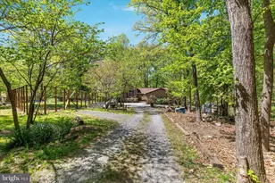 21 Chestnut Pl, Harpers Ferry, WV 25425 - Photo 1