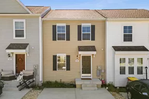 24 Orch Grn Dr, Charles Town, WV 25414 - Photo 1
