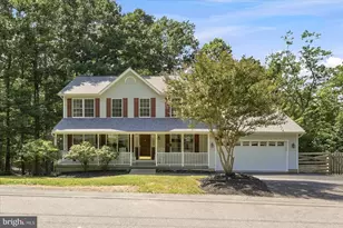 152 White Oak Ct, Harpers Ferry, WV 25425 - Photo 1