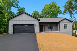 368 Cedar Hill Dr, Harpers Ferry, WV 25425 - Photo 1