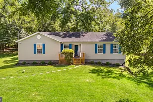 180 Foothill Ln, Harpers Ferry, WV 25425 - Photo 1