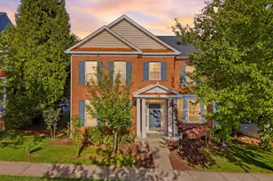 58 Braddock St, Charles Town, WV 25414 - Photo 1