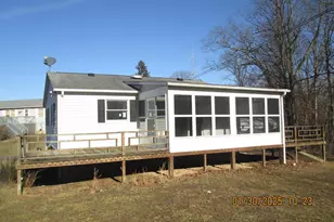 135 Mark St, Fort Ashby, WV 26719 - Photo 1