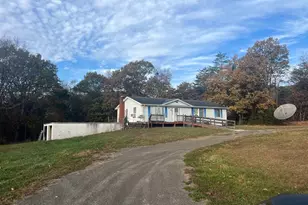 274 Ellifritz Ln, Keyser, WV 26726 - Photo 1