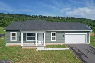 147 Greg Dr, Berkeley Springs, WV 25411 - Photo 1