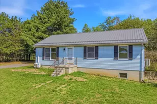 254 Old Mill Manor Dr, Berkeley Springs, WV 25411 - Photo 1