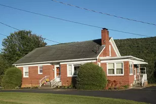 298 E Maple Ave, Franklin, WV 26807 - Photo 1
