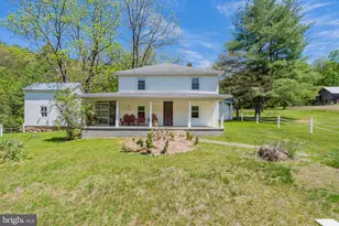 73 Sweedlin View Ln, Brandywine, WV 26802 - Photo 1