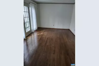 1000 Huntwood Ln, Charlottesville, VA 22901 - Photo 5