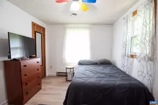 2625 Martin Kings Rd, Scottsville, VA 24590 - Photo 17