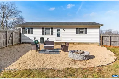 74 View Dr, Stuarts Draft, VA 24477 - Photo 5