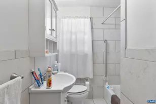 2301 N Berkshire Rd, Charlottesville, VA 22901 - Photo 21