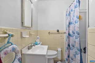 2301 N Berkshire Rd, Charlottesville, VA 22901 - Photo 5