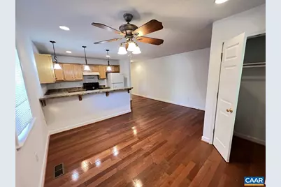 301 SW 7th St, Charlottesville, VA 22903 - Photo 7