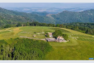 24981 Blue Ridge Pkwy, Vesuvius, VA 24483 - Photo 3