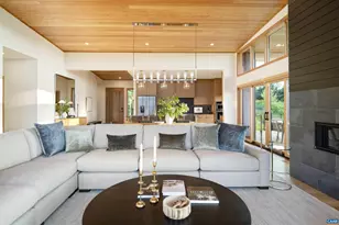 410 Twelve Rdgs Wy, Vesuvius, VA 24483 - Photo 11