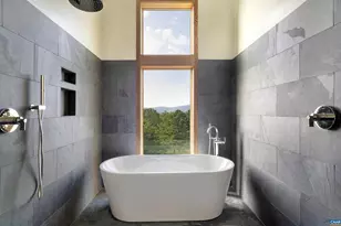 410 Twelve Rdgs Wy, Vesuvius, VA 24483 - Photo 15