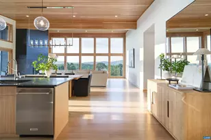 410 Twelve Rdgs Wy, Vesuvius, VA 24483 - Photo 9