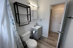 301 SW 7th St, Charlottesville, VA 22903 - Photo 11