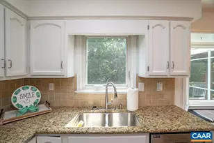 1712 Hearthglow Ln, Charlottesville, VA 22901 - Photo 17