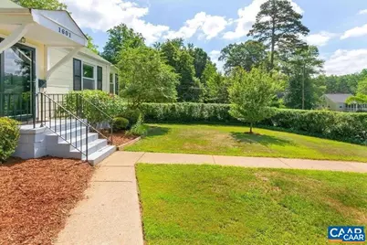 1601 Del Mar Dr, Charlottesville, VA 22903 - Photo 3