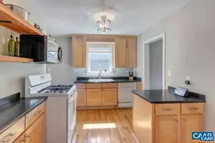 1601 Del Mar Dr, Charlottesville, VA 22903 - Photo 19