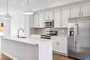 5994 Cling Ln, Crozet, VA 22932 - Photo 9