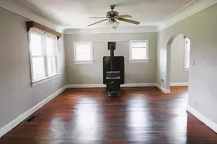 1358 S Coolwell Rd, Madison Heights, VA 24572 - Photo 5