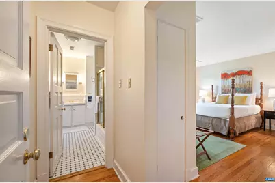 2280 Garth Rd, Charlottesville, VA 22901 - Photo 15