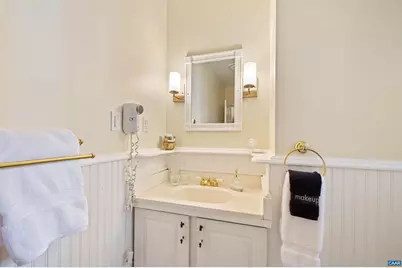 2280 Garth Rd, Charlottesville, VA 22901 - Photo 19