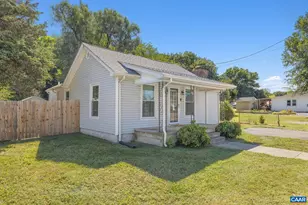 9 Bradley Ln, Waynesboro, VA 22980 - Photo 3