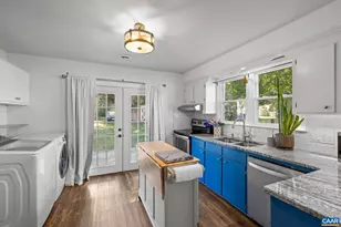 9 Bradley Ln, Waynesboro, VA 22980 - Photo 15