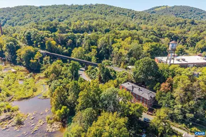 1915 E Market St #3, Charlottesville, VA 22902 - Photo 55