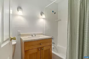 1915 E Market St, Charlottesville, VA 22902 - Photo 33