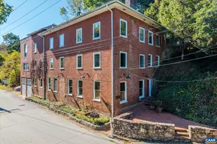 1915 E Market St, Charlottesville, VA 22902 - Photo 1