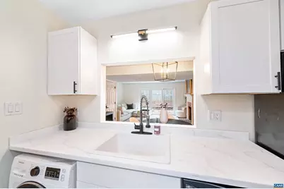 1552 Garden Ct, Charlottesville, VA 22901 - Photo 15