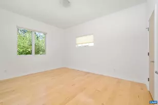 1130 E High St, Charlottesville, VA 22902 - Photo 15