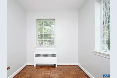 32 University Cir #202, Charlottesville, VA 22903 - Photo 9