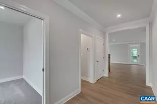 13 Sablewood Dr, Charlottesville, VA 22911 - Photo 5