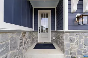 1115 Sablewood Dr, Charlottesville, VA 22911 - Photo 5