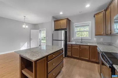 1610 Kempton Pl, Charlottesville, VA 22911 - Photo 19