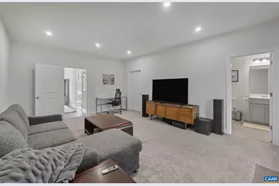 1810 Fowler St, Charlottesville, VA 22901 - Photo 7