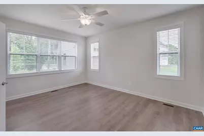 52 Borthwick St, Crozet, VA 22932 - Photo 13