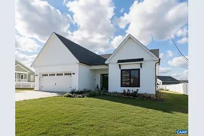 12 Laura Jean Ct, Waynesboro, VA 22980 - Photo 1