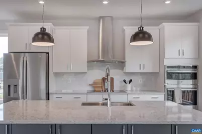 27 Fowler St, Charlottesville, VA 22901 - Photo 7